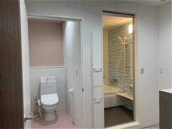 一般住宅　和室⇨浴室トイレミニキッチン　リフォーム